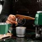 The rise of specialty coffee shops: trends to watch in 2025
